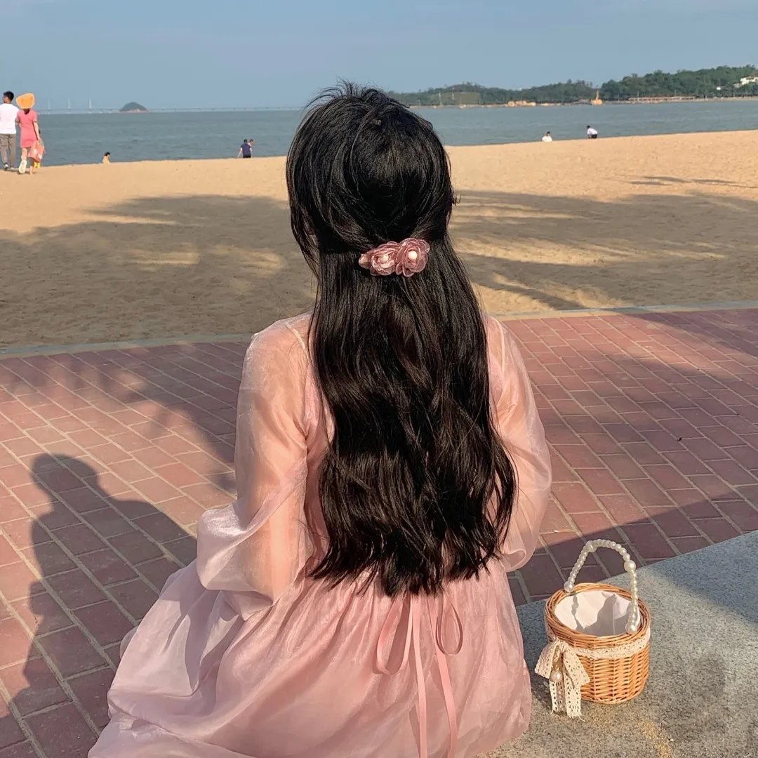 玉女寻春